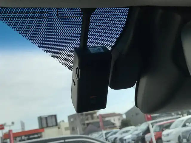 トヨタ ランドクルーザー プラド TX Lパッケージ 富山県 2021(令3)年 4.2万km ホワイトパールクリスタルシャイン 4WD/サンルーフ/純正ナビ/フルセグTV/Bluetooth/バックカメラ/ドライブレコーダー/プリクラッシュセーフティ/クリアランスソナー/コーナーセンサー/レーダークルーズコントロール/レザーシート/パワーシート/シートヒーター／エアシート/ルーフレール/ETC