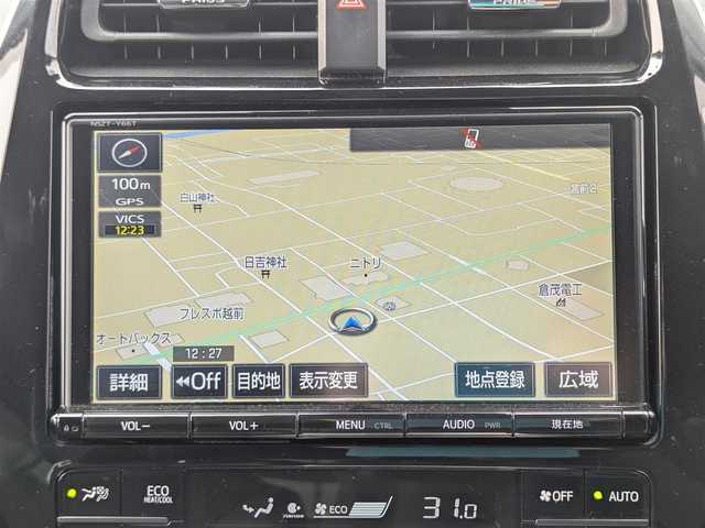 トヨタ プリウス A プレミアム　ツーリングセレ 福井県 2016(平28)年 3.8万km スティールブロンドM 衝突被害軽減システム/純正SDナビ(NSZT-Y66)/・（ワンセグTV/CD/DVD/Bluetooth）/バックカメラ/ETC/ドライブレコーダー/前席シートヒーター/オートライト/電動格納ウィンカーミラー/フロントフォグランプ/純正17インチAW/純正フロアマット/スマートキー
