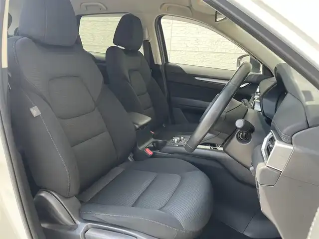 マツダ ＣＸ－５ XD プロアクティブ 兵庫県 2017(平29)年 2.6万km スノーフレイクホワイトパールマイカ 純正メーカーナビ/（CD/DVD/BT/フルセグTV）/バックカメラ/衝突軽減ブレーキ/レーンキーピングサポート/BSM/コーナーセンサー/LEDヘッドライト/AUTOライト/TCS/ETC/スマートキー/スペアキー/保証書/取扱説明書