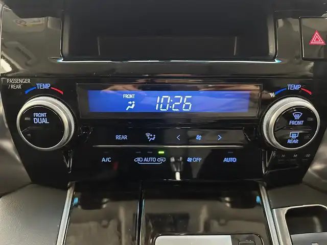 トヨタ ヴェルファイア Z Aエディション 兵庫県 2015(平27)年 5.5万km バーニングブラッククリスタルシャインガラスフレーク 純正9インチSDナビ/(NSZT-Y64T)/フルセグ CD DVD BT MSV/バックカメラ/ビルトインETC/純正ドライブレコーダー/両側パワースライドドア/コーナーセンサー/クルーズコントロール/LEDヘッドライト/LEDフォグライト/オートライト/オートハイビーム/純正18インチアルミホイール/純正マット/スマートキー/スペアキー