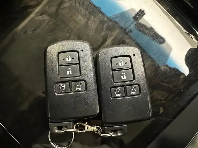 トヨタ ヴェルファイア Z Aエディション 兵庫県 2015(平27)年 5.5万km バーニングブラッククリスタルシャインガラスフレーク 純正9インチSDナビ/(NSZT-Y64T)/フルセグ CD DVD BT MSV/バックカメラ/ビルトインETC/純正ドライブレコーダー/両側パワースライドドア/コーナーセンサー/クルーズコントロール/LEDヘッドライト/LEDフォグライト/オートライト/オートハイビーム/純正18インチアルミホイール/純正マット/スマートキー/スペアキー