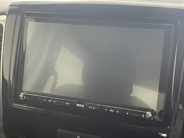 スズキ スペーシア カスタム GS 滋賀県 2016(平28)年 8万km クリスタルホワイトP 禁煙車/社外ナビ/（CD/DVD/SD/Bluetooth/フルセグTV）/ETC/片側パワースライドドア/ステアリングリモコン/D席シートヒーター/シートリフター/レザー調シートカバー/HIDヘッドライト/フォグランプ/オートヘッドライト/アイドリングストップ/スペアキー1本/純正アルミホイール/純正フロアマット/純正ドアバイザー/電動格納ミラー/リアロールサンシェイド