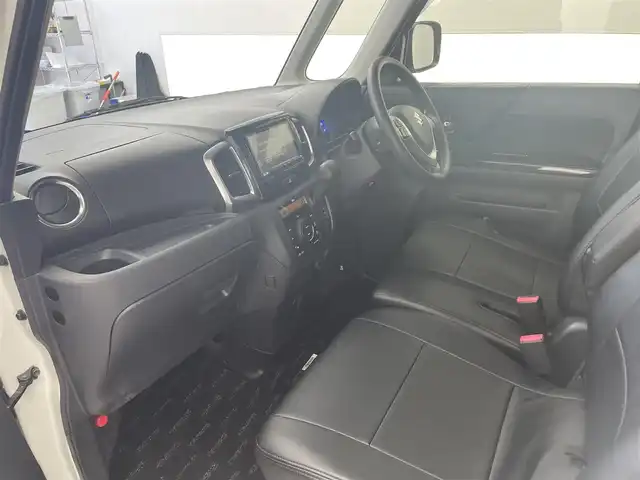 スズキ スペーシア カスタム GS 滋賀県 2016(平28)年 8万km クリスタルホワイトP 禁煙車/社外ナビ/（CD/DVD/SD/Bluetooth/フルセグTV）/ETC/片側パワースライドドア/ステアリングリモコン/D席シートヒーター/シートリフター/レザー調シートカバー/HIDヘッドライト/フォグランプ/オートヘッドライト/アイドリングストップ/スペアキー1本/純正アルミホイール/純正フロアマット/純正ドアバイザー/電動格納ミラー/リアロールサンシェイド