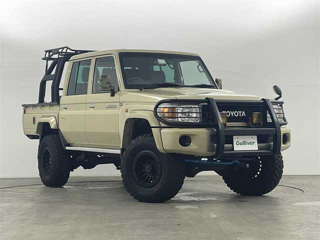 トヨタ ランドクルーザー 福島県 2015(平27)年 0.7万km ベージュ ５ＭＴ/パートタイム４ＷＤ/社外16inアルミホイール/マッドタイヤ（GEOLANDAR）/デジタルインナーミラー/バックカメラ（ミラー）/フロントバンパーガード　/荷台ロールバー/フェンダーミラー　/ＥＴＣ　/保証書/・取扱説明書