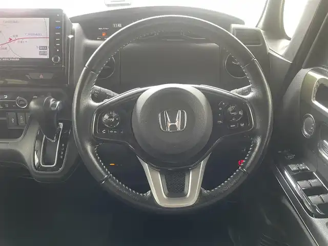 ホンダ Ｎ ＢＯＸ カスタム G EX ターボ ホンダセンシング 秋田県 2017(平29)年 13.3万km プレミアムホワイトパールⅡ (株)IDOMが運営する【じしゃロン秋田店】の自社ローン対象車両になります。こちらは現金またはオートローンご利用時の価格です。自社ローンご希望の方は別途その旨お申付け下さい/メモリナビ/フルセグテレビ/バックカメラ/ウィンカーミラー/クルーズコントロール/ドアバイザー/プッシュスタート/両側パワースライドドア/ETC/スマートキー/シートヒーター/スマートキー