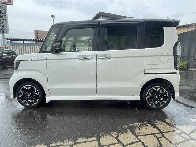 ホンダ Ｎ ＢＯＸ カスタム G EX ターボ ホンダセンシング 秋田県 2017(平29)年 13.3万km プレミアムホワイトパールⅡ (株)IDOMが運営する【じしゃロン秋田店】の自社ローン対象車両になります。こちらは現金またはオートローンご利用時の価格です。自社ローンご希望の方は別途その旨お申付け下さい//////////メモリナビ/フルセグテレビ/バックカメラ/ウィンカーミラー/クルーズコントロール/ドアバイザー/プッシュスタート/両側パワースライドドア/ETC/スマートキー/シートヒーター/スマートキー