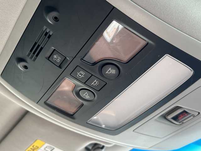 レクサス ＧＳ 300h Iパッケージ 和歌山県 2014(平26)年 11万km 白 純正ナビ/フルセグTV/バックカメラ/(BT/CD/DVD/USB)/クルーズコントロール/横滑り防止装置/レザーシート/パワーシート/シートヒーター/シートエアベンチレーション/ビルトインETC/フロント・リアエアロパーツ/車高調/リアサンシェード/フォグランプ/オートライト/ヘッドライトウォッシャー