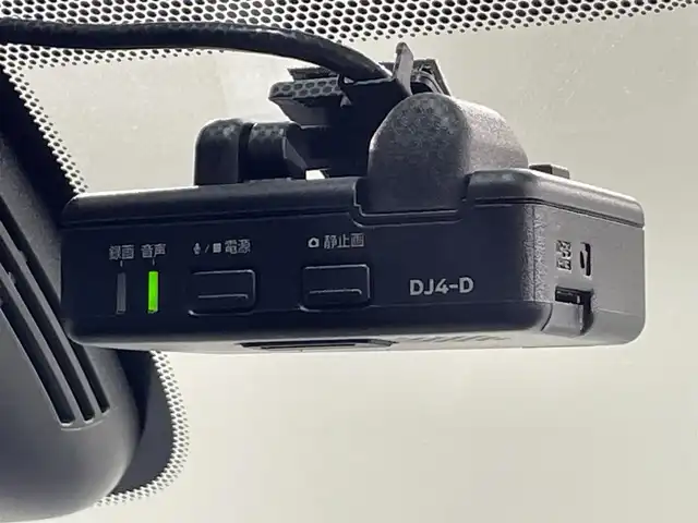日産 セレナ ハイウェイスター V 愛知県 2021(令3)年 4.5万km ブリリアントホワイトパール 純正10インチナビ/（Bluetooth/AM/FM/フルセグTV）/フリップダウンモニター/衝突軽減ブレーキ/両側電動スライドドア/ハンズフリー/アラウンドビューモニター/レーダークルーズコントロール/LEDヘッドライト/ETC/ドライブレコーダー/コーナーセンサー/レーンキープアシスト/スマートキー/純正16インチAW/アイドリングストップ