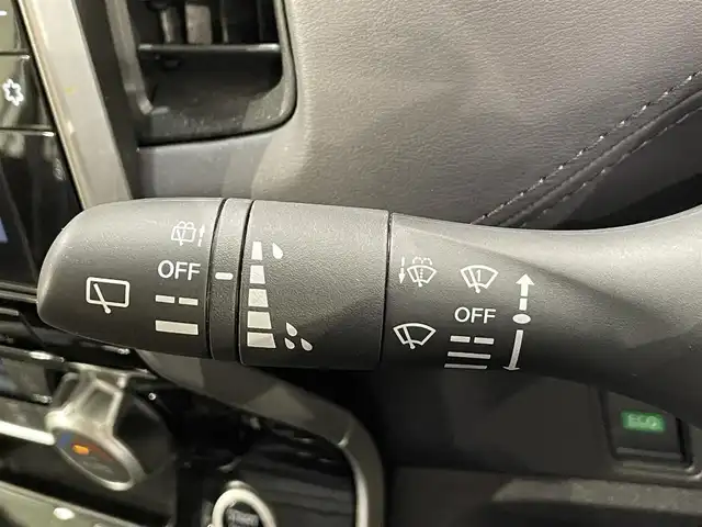 日産 セレナ ハイウェイスター V 愛知県 2021(令3)年 4.5万km ブリリアントホワイトパール 純正10インチナビ/（Bluetooth/AM/FM/フルセグTV）/フリップダウンモニター/衝突軽減ブレーキ/両側電動スライドドア/ハンズフリー/アラウンドビューモニター/レーダークルーズコントロール/LEDヘッドライト/ETC/ドライブレコーダー/コーナーセンサー/レーンキープアシスト/スマートキー/純正16インチAW/アイドリングストップ