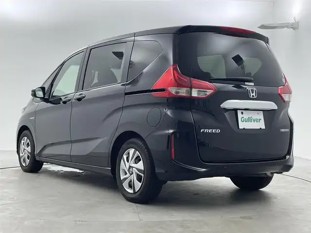 ホンダ フリード ハイブリット G ホンダセンシング 福井県 2021(令3)年 2.5万km クリスタルブラックパール 純正ナビ/CD/DVD/Bluetooth/フルセグ/両側パワースライドドア/ホンダセンシング/・衝突軽減ブレーキ/・アダプティブクルーズコントロール/・誤発進抑制機能/・路外逸脱抑制機能/・先行車発進お知らせ機能/ドライブレコーダー/ETC/LEDヘッドライト