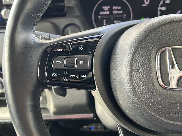 ホンダ ヴェゼル ハイブリッド e:HEV Z 鳥取県 2021(令3)年 7.1万km クリスタルブラックパール ワンオーナー/スマートキーx2個/ハーフレザーシート/パワーテールゲート/プリクラッシュセーフティ/ブラインドスポットモニタリング/アダクティブクルーズ/レーンデパーチャー/クリアランスソナー/ドライブレコーダー/ダウンヒルアシスト/ギャザーズインターナビ/フルセグ・Bluetooth/バックカメラ/ハンドルヒーター/前席シートヒーター/オートエアコン/オートワイパー/オートライト/オートリトラクトミラー/LEDヘッドライト/USB入力/ETCユニット/保証書・取説