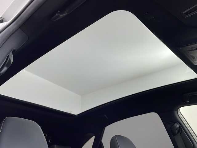 レクサス ＮＸ 300h Fスポーツ 愛知県 2020(令2)年 5.7万km ホワイトノーヴァガラスフレーク パノラマルーフ/三眼LEDヘッドライト/パノラミックビューモニター/純正ナビ/【Bluetooth/フルセグTV/USB/CD/DVD】/衝突被害軽減ブレーキ/コーナーセンサー/ブラインドスポットモニター/レーンアシスト/レーダークルーズコントロール/パドルシフト/ステアリングヒーター/黒革シート/メモリーシート/パワーシート/ベンチレーション（D/N）/シートヒーター（D/N）/電動リアゲート/前後ドライブレコーダー/プッシュスタート/スマートキー/カードキー/スペアキー/オートマチックハイビーム/電動格納ミラー/純正18インチアルミホイール