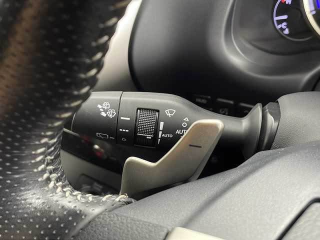 レクサス ＮＸ 300h Fスポーツ 愛知県 2020(令2)年 5.7万km ホワイトノーヴァガラスフレーク パノラマルーフ/三眼LEDヘッドライト/パノラミックビューモニター/純正ナビ/【Bluetooth/フルセグTV/USB/CD/DVD】/衝突被害軽減ブレーキ/コーナーセンサー/ブラインドスポットモニター/レーンアシスト/レーダークルーズコントロール/パドルシフト/ステアリングヒーター/黒革シート/メモリーシート/パワーシート/ベンチレーション（D/N）/シートヒーター（D/N）/電動リアゲート/前後ドライブレコーダー/プッシュスタート/スマートキー/カードキー/スペアキー/オートマチックハイビーム/電動格納ミラー/純正18インチアルミホイール