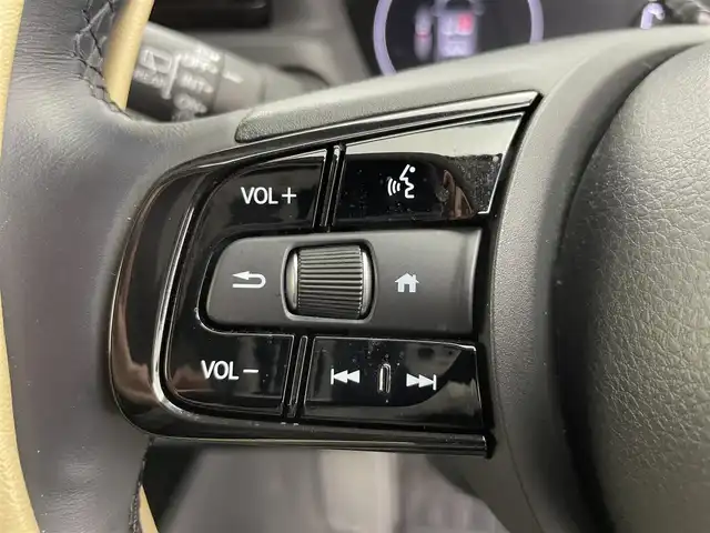 ホンダ ヴェゼル ハイブリッド e:HEV Z 富山県 2023(令5)年 2.9万km サンドカーキパール ワンオーナー/寒冷地仕様/社外9型ナビ【MDV-M909HDF】/(AM/FM/CD/DVD?SD/USB/BT/HDMI)/フルセグTV/バックカメラ/衝突被害軽減ブレーキ/レーンキープアシスト/アダプティブクルーズコントロール/ブラインドスポットモニター/クリアランスソナー/アダプティブハイビーム/LEDヘッドライト/電動リアゲート/ハーフレザーシート/前席シートヒーター/ETC/ドライブレコーダー前後/ステアリングヒーター/ステアリングカバー/スマートキー×２/プッシュスタート/純正18インチAW/ドアバイザー/取扱説明書/保証書