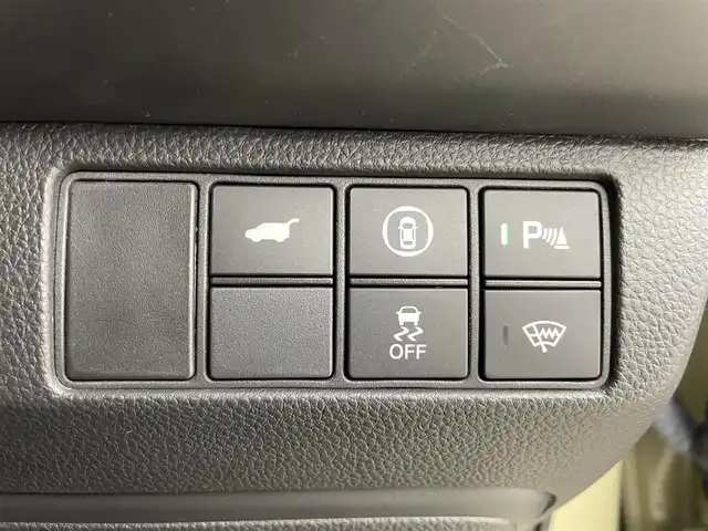 ホンダ ヴェゼル ハイブリッド e:HEV Z 富山県 2023(令5)年 2.9万km サンドカーキパール ワンオーナー/寒冷地仕様/社外9型ナビ【MDV-M909HDF】/(AM/FM/CD/DVD?SD/USB/BT/HDMI)/フルセグTV/バックカメラ/衝突被害軽減ブレーキ/レーンキープアシスト/アダプティブクルーズコントロール/ブラインドスポットモニター/クリアランスソナー/アダプティブハイビーム/LEDヘッドライト/電動リアゲート/ハーフレザーシート/前席シートヒーター/ETC/ドライブレコーダー前後/ステアリングヒーター/ステアリングカバー/スマートキー×２/プッシュスタート/純正18インチAW/ドアバイザー/取扱説明書/保証書