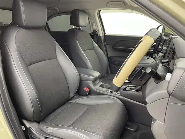 ホンダ ヴェゼル ハイブリッド e:HEV Z 富山県 2023(令5)年 2.9万km サンドカーキパール ワンオーナー/寒冷地仕様/社外9型ナビ【MDV-M909HDF】/(AM/FM/CD/DVD?SD/USB/BT/HDMI)/フルセグTV/バックカメラ/衝突被害軽減ブレーキ/レーンキープアシスト/アダプティブクルーズコントロール/ブラインドスポットモニター/クリアランスソナー/アダプティブハイビーム/LEDヘッドライト/電動リアゲート/ハーフレザーシート/前席シートヒーター/ETC/ドライブレコーダー前後/ステアリングヒーター/ステアリングカバー/スマートキー×２/プッシュスタート/純正18インチAW/ドアバイザー/取扱説明書/保証書