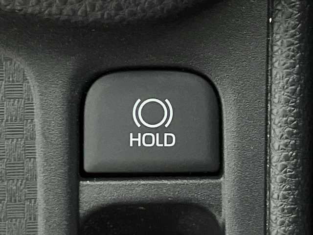 トヨタ ヤリスクロス ハイブリッド Z アドベンチャー 神奈川県 2023(令5)年 2.3万km ブラックマイカ/プラチナホワイトパールマイカ 純正ディスプレイオーディオ/USB　Bluetooth　AM FM　Miracast/バックカメラ/シルバールーフレール/ヘッドアップディスプレイ/AC100V1500W/セーフティセンス/レーダークルーズコントロール/プリクラッシュセーフティ/レーントレーシングアシスト/オートハイビーム/先行車発進お知らせ/リヤシートマインダー/後退速度抑制/ロードサインアシスト/前後ソナー/ハーフレザーシート/運転席パワーシート/前席シートヒーター/革巻きステアリング/ステアリングヒーター/前席USB電源ソケット/純正ビルトインETC/DRIVE/EVMODE/電動パーキングブレーキ/オートブレーキホールド/プッシュスタート/スマートキー/純正リアスポイラー/純正18インチアルミホイール/LEDヘッドランプ/オートライト/スペアキー