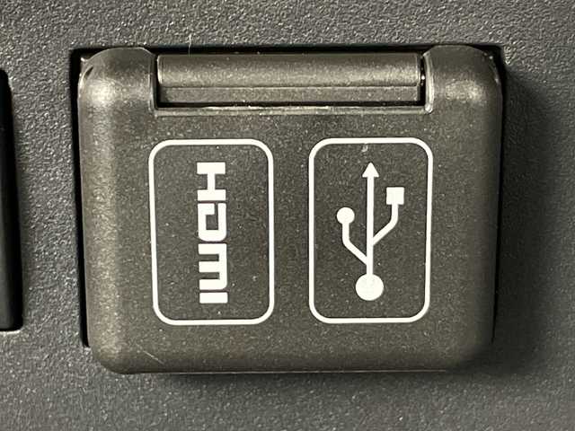 トヨタ ライズ Z 大阪府 2025(令7)年 0.1千km シャイニングホワイトパール 登録済未使用車/スマートアシスト/・衝突回避支援ブレーキ機能 ・衝突警報機能/・車線逸脱警報機能 ・車線逸脱抑制制御機能/・ふらつき警報 ・路側逸脱警報/・ブレーキ制御付誤発進抑制機能/・先行車発進お知らせ機能/・アダプティブドライビングハイビーム ・コーナーセンサー/・標識認識機能（進入禁止/最高速度/一時停止）/・アダプティブクルーズコントロール ・サイドビューランプ/・レーンキープコントロール/純正ディスプレイオーディオ/フルセグTV/Bluetooth/FM/AM/HDMI/前席シートヒーター/オートホールド/革巻ステアリング/ウィンカーミラー/フォグランプ