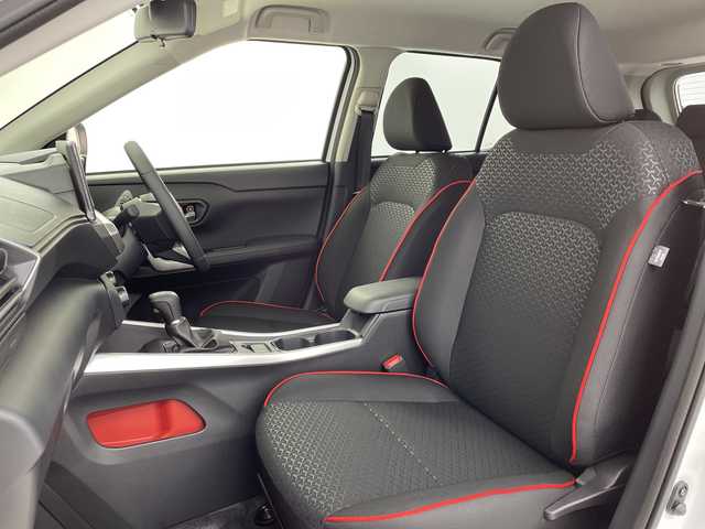 トヨタ ライズ Z 大阪府 2025(令7)年 0.1千km シャイニングホワイトパール 登録済未使用車/スマートアシスト/・衝突回避支援ブレーキ機能 ・衝突警報機能/・車線逸脱警報機能 ・車線逸脱抑制制御機能/・ふらつき警報 ・路側逸脱警報/・ブレーキ制御付誤発進抑制機能/・先行車発進お知らせ機能/・アダプティブドライビングハイビーム ・コーナーセンサー/・標識認識機能（進入禁止/最高速度/一時停止）/・アダプティブクルーズコントロール ・サイドビューランプ/・レーンキープコントロール/純正ディスプレイオーディオ/フルセグTV/Bluetooth/FM/AM/HDMI/前席シートヒーター/オートホールド/革巻ステアリング/ウィンカーミラー/フォグランプ