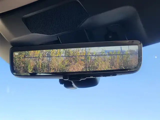 スバル レヴォーグ 1．8STIスポーツ EX 岩手県 2021(令3)年 2.7万km WRブルーパール 4WD/純正11.6型ナビ/フルセグTV/ハンズフリーパワーバックドア/バックモニター/ビルトインETC/全車速追従機能付クルーズコントロール/衝突被害軽減ブレーキ/後退時ブレーキアシスト/車線逸脱防止支援システム/前後誤発進抑制/渋滞時ハンズオフアシスト/車線変更支援/カーブ前抑制機能/料金所前速度制御/スマートリアビューミラー/ステアリング連動フルLEDヘッドランプ/革巻きステアリング/パドルシフト/本革シート/全席シートヒーター/前席パワーシート/運転席ポジションメモリー/純正18インチアルミホイール/スマートキー/プッシュエンジンスタート/禁煙車