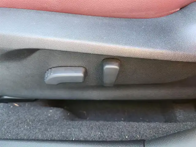 スバル レヴォーグ 1．8STIスポーツ EX 岩手県 2021(令3)年 2.7万km WRブルーパール 4WD/純正11.6型ナビ/フルセグTV/ハンズフリーパワーバックドア/バックモニター/ビルトインETC/全車速追従機能付クルーズコントロール/衝突被害軽減ブレーキ/後退時ブレーキアシスト/車線逸脱防止支援システム/前後誤発進抑制/渋滞時ハンズオフアシスト/車線変更支援/カーブ前抑制機能/料金所前速度制御/スマートリアビューミラー/ステアリング連動フルLEDヘッドランプ/革巻きステアリング/パドルシフト/本革シート/全席シートヒーター/前席パワーシート/運転席ポジションメモリー/純正18インチアルミホイール/スマートキー/プッシュエンジンスタート/禁煙車