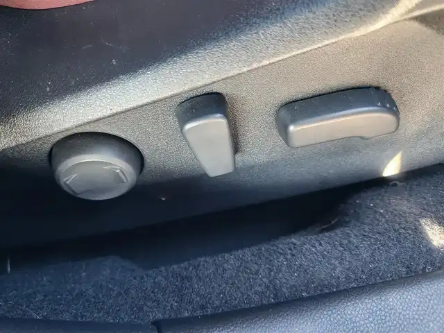 スバル レヴォーグ 1．8STIスポーツ EX 岩手県 2021(令3)年 2.7万km WRブルーパール 4WD/純正11.6型ナビ/フルセグTV/ハンズフリーパワーバックドア/バックモニター/ビルトインETC/全車速追従機能付クルーズコントロール/衝突被害軽減ブレーキ/後退時ブレーキアシスト/車線逸脱防止支援システム/前後誤発進抑制/渋滞時ハンズオフアシスト/車線変更支援/カーブ前抑制機能/料金所前速度制御/スマートリアビューミラー/ステアリング連動フルLEDヘッドランプ/革巻きステアリング/パドルシフト/本革シート/全席シートヒーター/前席パワーシート/運転席ポジションメモリー/純正18インチアルミホイール/スマートキー/プッシュエンジンスタート/禁煙車