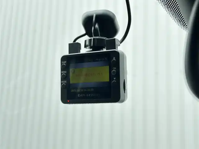 マツダ ＣＸ－５ 25S Lパッケージ 群馬県 2014(平26)年 9.1万km クリスタルホワイトパールマイカ 社外メモリナビ（CA9PA）/　BTオーディオ、USB、HDMI、FM/AM/ワンセグTV/BOSEサウンドスピーカー/バックカメラ、左サイドカメラ/レザーシート/シートヒーター（運転席、助手席）/パワーシート（運転席）/クルーズコントロール/TCS（トラクションコントロール）/RVM（リヤビークルモニタリングシステム）/AFS（アダプティブフロントライティングシステム）/i-stop/前側ドライブレコーダー/ビルトインETC/電動格納ミラー/プッシュスタート/純正フロアマット/ドアバイザー/社外17インチアルミホイール/社外グリル