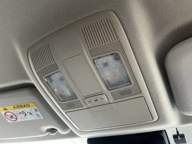 マツダ ＣＸ－５ 25S Lパッケージ 群馬県 2014(平26)年 9.1万km クリスタルホワイトパールマイカ 社外メモリナビ（CA9PA）/　BTオーディオ、USB、HDMI、FM/AM/ワンセグTV/BOSEサウンドスピーカー/バックカメラ、左サイドカメラ/レザーシート/シートヒーター（運転席、助手席）/パワーシート（運転席）/クルーズコントロール/TCS（トラクションコントロール）/RVM（リヤビークルモニタリングシステム）/AFS（アダプティブフロントライティングシステム）/i-stop/前側ドライブレコーダー/ビルトインETC/電動格納ミラー/プッシュスタート/純正フロアマット/ドアバイザー/社外17インチアルミホイール/社外グリル