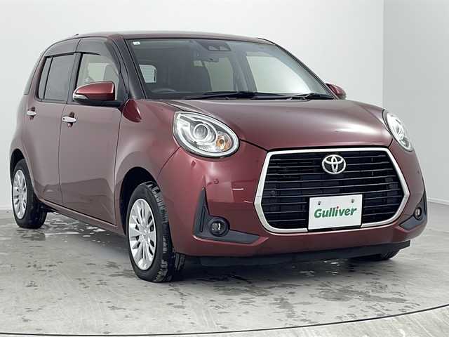 トヨタ パッソ モーダ 熊本県 2020(令2)年 1.6万km ファイアークォーツレッドM 純正SDナビゲーション/　AM/FM/CD/BT/TV/バックカメラ/衝突軽減ブレーキ/オートマチックハイビーム/レーンディパーチャーアラート/アイドリングストップ/シートヒーター/LEDヘッドライト/スマートイー/プッシュスタート/ETC車載器