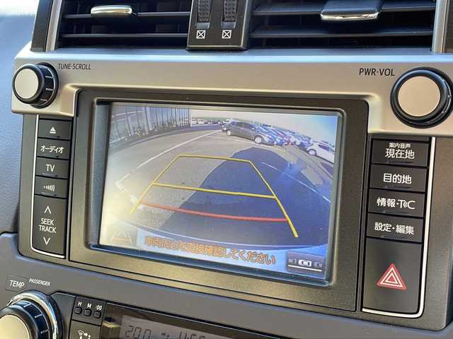 トヨタ ランドクルーザー プラド TX Lパッケージ 新潟県 2015(平27)年 5.2万km ホワイトパールクリスタルシャイン ワンオーナー/エンジンスターター/冬タイヤ積載/純正SDナビ/（DTV/DVD/Bluetooth）/フロントカメラ/サイドカメラ/バックカメラ/４WD/センターデフロック/クルーズコントロール/コーナーセンサー/ビルドインETC/ドライブレコーダー/自動防眩ミラー/ベージュレザーシート/前席シートヒーター/前席電動シート/オートライト/フォグランプ/ウィンカーミラー/ドアバイザー/スペアキー×１