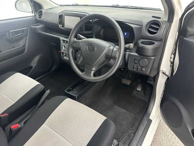 ダイハツ ミラ イース B SAⅢ 兵庫県 2020(令2)年 1.9万km ホワイト 社外ナビ(CD/FM/AM)/社外前後ドライブレコーダー/コーナーセンサー/アイドリングストップ/PCS/LDA/オートハイビーム/ヘッドライトレベライザー/リモコンキー/スペアキー/ドアバイザー/社外フロアマット/横滑り防止装置
