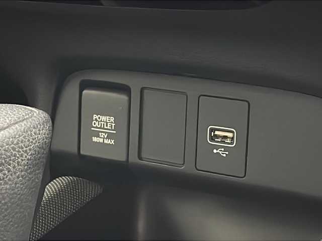 ホンダ フィット クロスター 宮城県 2020(令2)年 2.7万km クリスタルブラックパール 純正ナビ/バックカメラ/純正エンジンスターター/ルーフレール/前後コーナーセンサー　/ホンダセンシング　/　・アダプティブクルーズコントロール　/　・路外逸脱抑制機能　/　・踏み間違い抑制　/　・横滑り防止装置　/オートライト　/ＬＥＤライト　/ライトレベライザー/ステアリングスイッチ/純正フロアマット/サイドバイザー　/純正アルミホイール