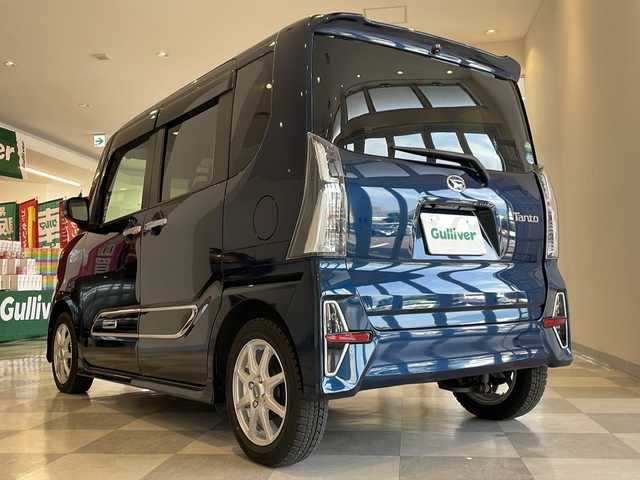 ダイハツ タント カスタム RS スタイルセレクション 福井県 2021(令3)年 1.5万km レーザーブルークリスタルシャイン carrozzeria7インチメモリナビ/CD.DVD.BT.MSV/フルセグTV/バックカメラ/スマートアシスト/・衝突回避支援ブレーキ機能（対車両・対歩行者[昼夜]）/・車線逸脱警報機能＆路側逸脱警報機能/・標識認識機能/・全車速追従機能付ＡＣＣ（アダプティブクルーズコントロール）/・レーンキープコントロール（ＬＫＣ）/・コーナーセンサー/・オートハイビーム/・サイドビューランプ/ビルトインETC/ウェルカムパワースライドドア/ロングスライドシート/ハーフレザーシート/シートヒーター/シートバックテーブル/オートライト/LEDヘッドライト/LEDフォグ/プッシュスタート/スマートキーｘ２/禁煙車