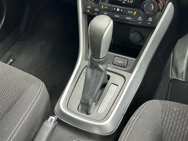 スズキ ＳＸ４ Ｓクロス 静岡県 2019(令1)年 8.3万km エナジェティックレッドパール ワンオーナー車/レーダーブレーキサポートII/フルタイム4WD/純正SDナビ（CN-RZ743）/BTオーディオ/フルセグTV/DVD再生/バックカメラ/スマートキー/アイドリングストップ/シートヒーター/LEDヘッドライト/フォグライト/ドアバイザー/純正17AW/純正フロアマット/保証書