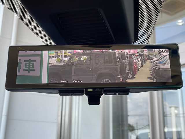 日産 キックス X ツートーンインテリアED 静岡県 2021(令3)年 5.8万km ピュアブラック 安全装備/・バックモニター/純正ナビ/・FM/AM/Bluetooth/CD/DVD/フルセグTV/USB/主要装備/・全方位カメラ　/・オートホールド　/・純正ナビ　/・レーダークルーズコントロール　/・デジタルインナーミラー　/・ハンドルヒーター　/・シートヒーター　/・ドライブレコーダー　/・ＬＥＤヘッドライト/・スマートキー/・SOSコール/・純正アルミホイール/・純正フロアマット/・レザーシート/・LEDフォグランプ