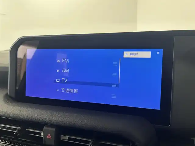 トヨタ ランドクルーザー ２５０ VX 千葉県 2025(令7)年 0.1万km アバンギャルドブロンズメタリック サンルーフ/丸目ヘッドライト/セーフティセンス（衝突回避支援パッケージ）/・プリクラッシュセーフティ/・レーンディパーチャーアラート/・オートマチックハイビーム/・ドライバー異常時対応システム/・プロアクティブドライビングアシスト/・発進遅れ告知機能/・レーンレーシングアシスト/・レーダークルーズコントロール/・ロードサインアシスト/12.3インチディスプレイオーディオ/・コネクティッドナビ対応/・AM/FMチューナー/・USB入力/・Apple CarPlay/Android Auto/・ETC2.0/・地デジTV/・HDMI入力/・パイオニア プレミアムサウンドシステム/デジタルインナーミラー/ステアリングヒーター/ブラインドスポットモニター/LEDヘッドライト/純正18インチAW/運転席パワーシート/コーナーセンサー/ビルトインETC2.0