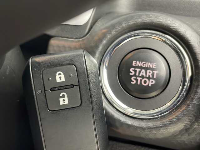 スズキ ハスラー HYBRID G 秋田県 2023(令5)年 2.2万km クールカーキパールメタリック/ソフトベージュメタリック 4WD/社外ナビ　/AM/FM/CD/DVD/Bluetooth/ワンセグTV/衝突被害軽減システム　　/レーダークルーズコントロール　/レーンキープアシスト　/横滑り防止装置　/前席シートヒーター　/前後ドライブレコーダー/ETC　/LEDヘッドライト　/スペアキー　/スマートキー/グリップコントロール/スノーモード/ダウンヒルアシストコントロール/USB入力端子