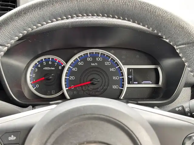 トヨタ ルーミー カスタムG 宮城県 2021(令3)年 5.3万km パールホワイトⅢ パノラミックビュー対応ナビレディパッケージ/・パノラミックビューモニター/・ステアリングスイッチ/コンフォートパッケージ/・シートヒーター（運転席/助手席）/・シートバックテーブル（運転席/助手席）/＝＝＝/スマートアシスト/・衝突回避支援ブレーキ機能/・車線逸脱警報機能/・ブレーキ制御付誤発進抑制機能/・先行車発進お知らせ機能/・アダプティブクルーズコントロール/・アダプティブドライビングビーム/・衝突警報機能/・ふらつき警報機能/・サイドビューランプ/・コーナーセンサー/・路側逸脱警報/・標識認識機能/社外9インチナビ（AVIC-RQ911）/・CD/DVD/・Bluetooth/・フルセグTV/ビルトインETC/両側パワースライドドア/革調シートカバー/革巻きステアリング/ステアリングスイッチ/電動パーキングブレーキ/ブレーキホールド/LEDヘッドランプ/フォグランプ/オートライト/スマートキー＆プッシュスタート/電動格納ミラー/純正14インチAW/純正フロアマット/純正ドアバイザー/Wエアバッグ