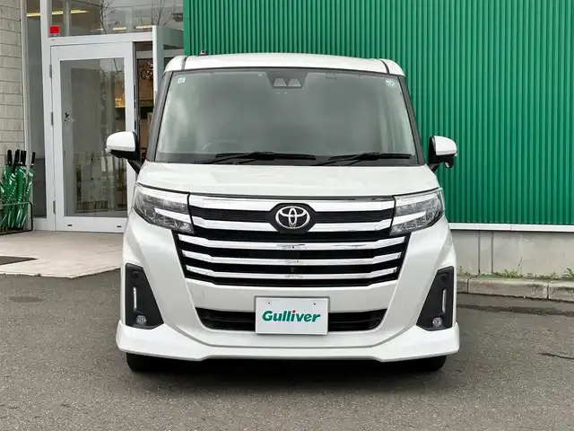 トヨタ ルーミー カスタムG 宮城県 2021(令3)年 5.3万km パールホワイトⅢ パノラミックビュー対応ナビレディパッケージ/・パノラミックビューモニター/・ステアリングスイッチ/コンフォートパッケージ/・シートヒーター（運転席/助手席）/・シートバックテーブル（運転席/助手席）/＝＝＝/スマートアシスト/・衝突回避支援ブレーキ機能/・車線逸脱警報機能/・ブレーキ制御付誤発進抑制機能/・先行車発進お知らせ機能/・アダプティブクルーズコントロール/・アダプティブドライビングビーム/・衝突警報機能/・ふらつき警報機能/・サイドビューランプ/・コーナーセンサー/・路側逸脱警報/・標識認識機能/社外9インチナビ（AVIC-RQ911）/・CD/DVD/・Bluetooth/・フルセグTV/ビルトインETC/両側パワースライドドア/革調シートカバー/革巻きステアリング/ステアリングスイッチ/電動パーキングブレーキ/ブレーキホールド/LEDヘッドランプ/フォグランプ/オートライト/スマートキー＆プッシュスタート/電動格納ミラー/純正14インチAW/純正フロアマット/純正ドアバイザー/Wエアバッグ