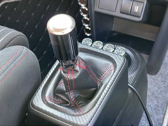 スズキ アルト ワークス 道北・旭川 2021(令3)年 5.4万km ブルーイッシュブラックパール3 /4WD//純正ディプレイオーディオ//CD/DVD/BT/USB//RECAROシート//車高調//社外テールライト//社外アンテナ//社外シフトノブ//純正15インチアルミホイール//オートライト//HIDヘッドライト//フォグライト//オートリトラミラー//前後ドライブレコーダー//ビルトインETC//ミラーヒーター//純正フロアマット//ドアバイザー//純正足回り積み込み