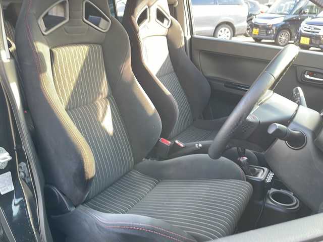 スズキ アルト ワークス 道北・旭川 2021(令3)年 5.4万km ブルーイッシュブラックパール3 /4WD//純正ディプレイオーディオ//CD/DVD/BT/USB//RECAROシート//車高調//社外テールライト//社外アンテナ//社外シフトノブ//純正15インチアルミホイール//オートライト//HIDヘッドライト//フォグライト//オートリトラミラー//前後ドライブレコーダー//ビルトインETC//ミラーヒーター//純正フロアマット//ドアバイザー//純正足回り積み込み