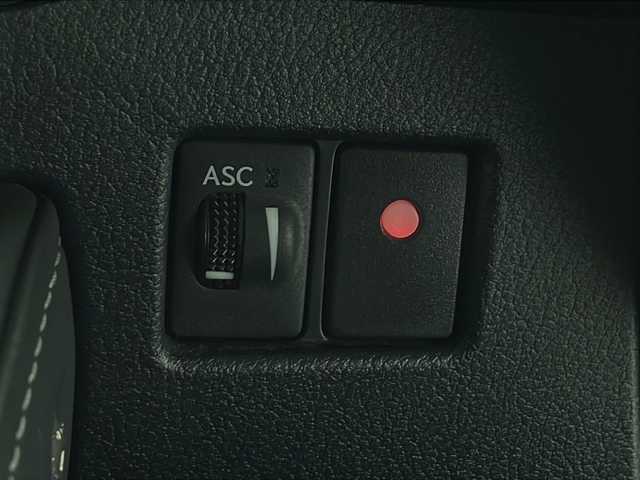 レクサス ＮＸ 300h Fスポーツ 愛知県 2018(平30)年 5.8万km ホワイトノーヴァガラスフレーク パノラマルーフ/三眼LEDヘッドライト/純正ナビ/【Bluetooth/フルセグTV/USB/CD/DVD】/衝突被害軽減ブレーキ/コーナーセンサー/ブラインドスポットモニター/レーンアシスト/レーダークルーズコントロール/パドルシフト/ステアリングヒーター/黒革シート/ベンチレーション（D/N）/シートヒーター（D/N）/バックカメラ/電動リアゲート/ETC2.0/ドライブレコーダー/プッシュスタート/スマートキー/カードキー/スペアキー/オートマチックハイビーム/電動格納ミラー/純正18インチアルミホイール