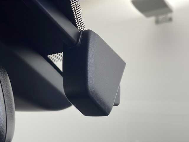 レクサス ＮＸ 300h Fスポーツ 愛知県 2018(平30)年 5.8万km ホワイトノーヴァガラスフレーク パノラマルーフ/三眼LEDヘッドライト/純正ナビ/【Bluetooth/フルセグTV/USB/CD/DVD】/衝突被害軽減ブレーキ/コーナーセンサー/ブラインドスポットモニター/レーンアシスト/レーダークルーズコントロール/パドルシフト/ステアリングヒーター/黒革シート/ベンチレーション（D/N）/シートヒーター（D/N）/バックカメラ/電動リアゲート/ETC2.0/ドライブレコーダー/プッシュスタート/スマートキー/カードキー/スペアキー/オートマチックハイビーム/電動格納ミラー/純正18インチアルミホイール