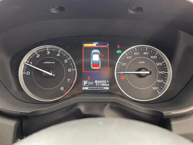 スバル インプレッサ スポーツ 2．0i－Lアイサイト 滋賀県 2017(平29)年 7.2万km クリスタルホワイトP 純正8インチナビ/【CD.DVD.フルセグTV.Bluetooth】/バックカメラ/衝突軽減ブレーキ/追従クルーズコントロール/レーンキープアシスト/LEDヘッドライト/オートライト/アイドリングストップ/MTモード付AT/ETC2.0/プッシュスタート/スマートキー