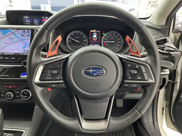 スバル インプレッサ スポーツ 2．0i－Lアイサイト 滋賀県 2017(平29)年 7.2万km クリスタルホワイトP 純正8インチナビ/【CD.DVD.フルセグTV.Bluetooth】/バックカメラ/衝突軽減ブレーキ/追従クルーズコントロール/レーンキープアシスト/LEDヘッドライト/オートライト/アイドリングストップ/MTモード付AT/ETC2.0/プッシュスタート/スマートキー