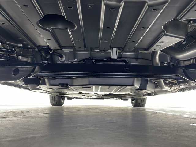 ホンダ フリード ハイブリット e:HEV クロスター 栃木県 2025(令7)年 0.1千km クリスタルブラックパール 登録済み未使用車/ホンダセンシング/・衝突軽減ブレーキ/・レーンキープアシスト/・渋滞追従機能付アダプティブクルーズコントロール/・誤発進抑制/・路外逸脱抑制/・旧発進抑制/・ブラインドスポットインフォメーション/・パーキングセンサーシステム/・歩行者事故低減ステアリング/。オートハイビーム/・標識認識/・先行者発進お知らせ/横滑り防止装置/両側パワースライドドア/コンビネーションシート(合皮)/シートヒーター(D/N席)/ステアリングスイッチ/LEDヘッドライト/LEDフォグランプ/純正15インチアルミホイール/プッシュスタート/スマートキー×2本/サイド+カーテンエアバッグ/保証書、取扱説明書