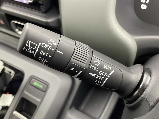 ホンダ フリード ハイブリット e:HEV クロスター 栃木県 2025(令7)年 0.1千km クリスタルブラックパール 登録済み未使用車/ホンダセンシング/・衝突軽減ブレーキ/・レーンキープアシスト/・渋滞追従機能付アダプティブクルーズコントロール/・誤発進抑制/・路外逸脱抑制/・旧発進抑制/・ブラインドスポットインフォメーション/・パーキングセンサーシステム/・歩行者事故低減ステアリング/。オートハイビーム/・標識認識/・先行者発進お知らせ/横滑り防止装置/両側パワースライドドア/コンビネーションシート(合皮)/シートヒーター(D/N席)/ステアリングスイッチ/LEDヘッドライト/LEDフォグランプ/純正15インチアルミホイール/プッシュスタート/スマートキー×2本/サイド+カーテンエアバッグ/保証書、取扱説明書