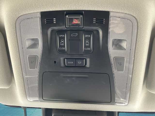 トヨタ アルファードハイブリット SR 茨城県 2020(令2)年 4.2万km ブラック 純正ナビ/・バックカメラ/・Bluetooth接続/・フルセグテレビ/・USB入力端子/スマートキー（スペアキー1本）/ETC/純正ホイール（17インチ）/パワーシート/両側スライドドア/ドライブレコーダー/電動リアゲート/ドアバイザー/社外テールランプ（純正あり）/ABS/横滑り防止装置/盗難防止装置/レーンアシストキープ/オートマチックハイビーム