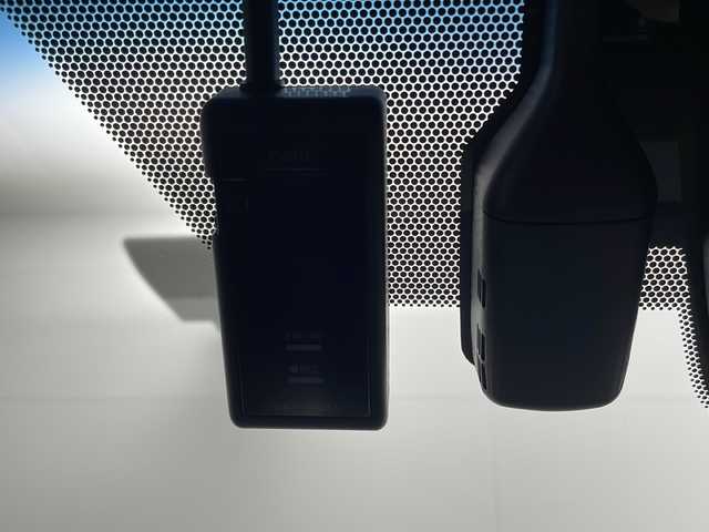 トヨタ アルファードハイブリット SR 茨城県 2020(令2)年 4.2万km ブラック 純正ナビ/・バックカメラ/・Bluetooth接続/・フルセグテレビ/・USB入力端子/スマートキー（スペアキー1本）/ETC/純正ホイール（17インチ）/パワーシート/両側スライドドア/ドライブレコーダー/電動リアゲート/ドアバイザー/社外テールランプ（純正あり）/ABS/横滑り防止装置/盗難防止装置/レーンアシストキープ/オートマチックハイビーム