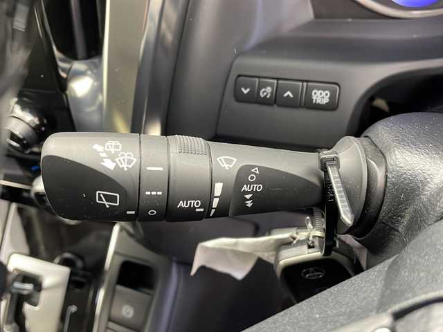 トヨタ アルファードハイブリット SR 茨城県 2020(令2)年 4.2万km ブラック 純正ナビ/・バックカメラ/・Bluetooth接続/・フルセグテレビ/・USB入力端子/スマートキー（スペアキー1本）/ETC/純正ホイール（17インチ）/パワーシート/両側スライドドア/ドライブレコーダー/電動リアゲート/ドアバイザー/社外テールランプ（純正あり）/ABS/横滑り防止装置/盗難防止装置/レーンアシストキープ/オートマチックハイビーム